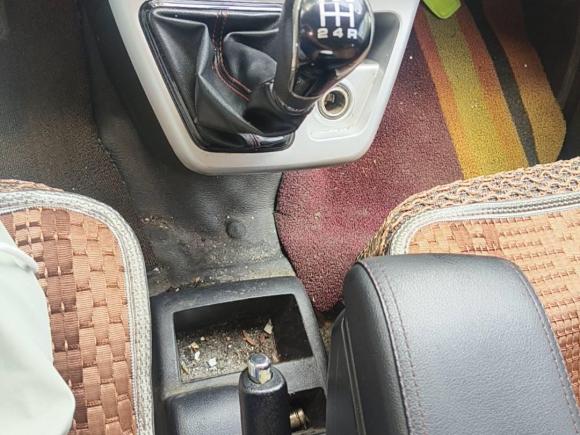 [武汉·鄂A] 二手长安凯程长安睿行M702019款 1.5L舒适型6座国VI平顶背掀门DAM15KL