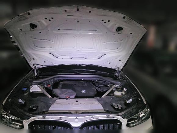 [深圳·粤B] 二手宝马宝马X32022款 xDrive30i 领先型 M曜夜套装