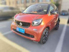 [济南·鲁A] smartsmart fortwo2015款 1.0L 52千瓦硬顶激情版