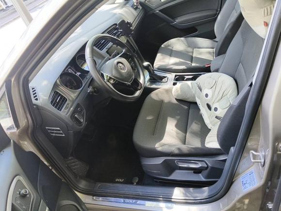 [上海·沪A] 二手大众高尔夫2016款 1.6L 自动舒适型