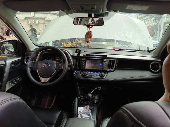 [成都·川A] 二手丰田RAV4荣放2016款 2.0L CVT两驱风尚版 国V