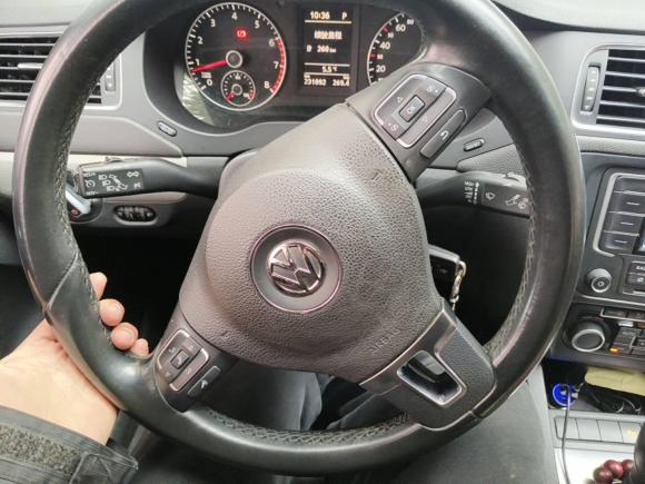 [苏州·苏U] 二手大众速腾2014款 改款 1.4TSI 自动豪华型