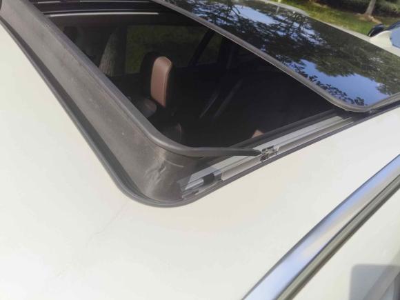 [武汉·鄂A] 二手宝马宝马X12022款 sDrive20Li 尊享型