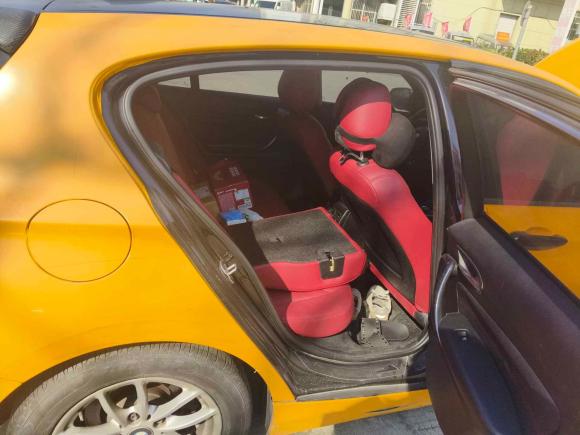 [湖州·浙E] 二手宝马宝马1系2012款 118i 领先型