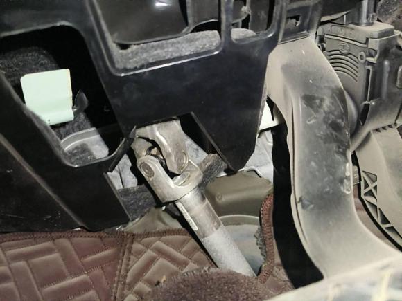 [济南·鲁A] 二手奥迪奥迪A82014款 A8L 45 TFSI quattro舒适型