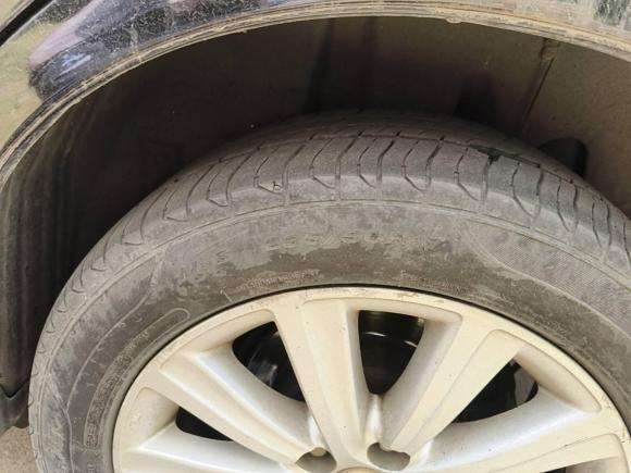 [无锡·苏B] 二手丰田皇冠2010款 2.5L Royal 真皮天窗版