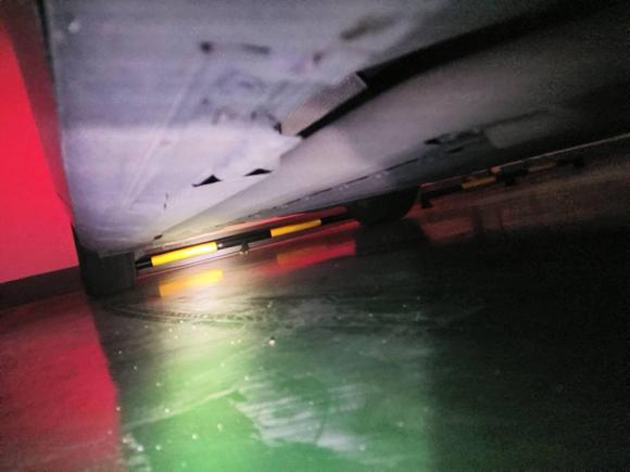 [广州·粤A] 二手比亚迪海豹2023款 DM-i 1.5T 121km 尊荣型