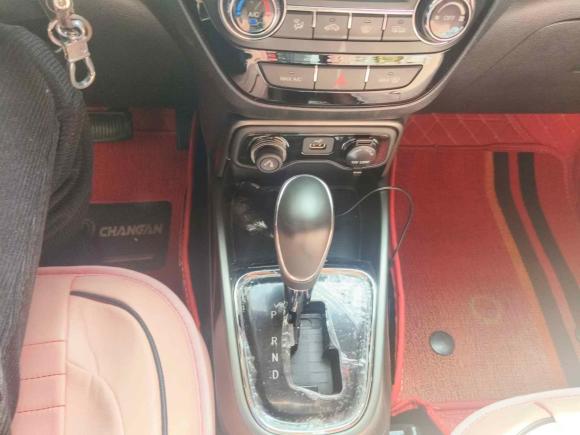 [深圳·粤S] 二手长安长安CS152016款 1.5L 自动时尚版