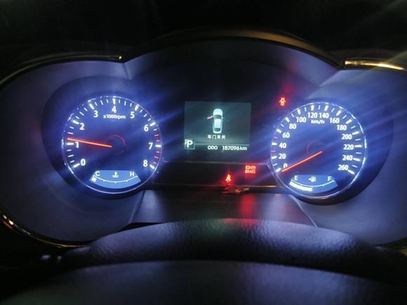 [义乌·浙G] 二手起亚起亚K52012款 2.0L 自动DLX