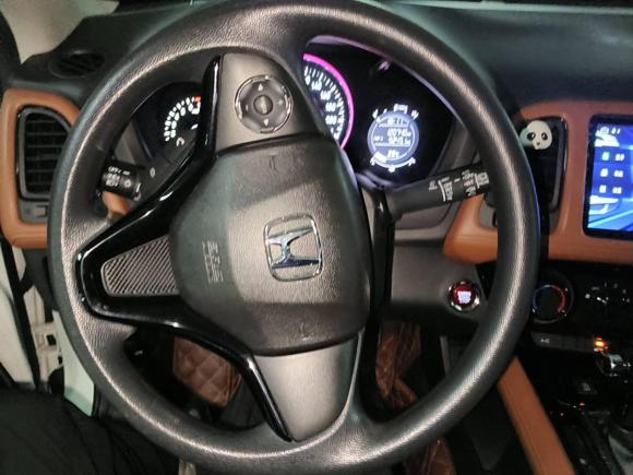 [成都·川A] 二手本田缤智2016款 1.8L CVT两驱先锋型