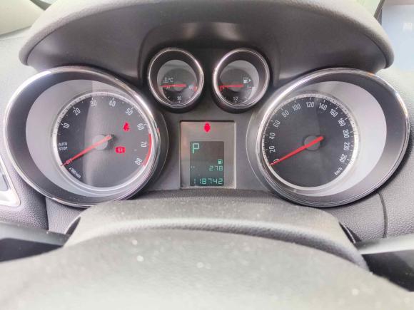 [武汉·鄂A] 二手别克昂科拉2015款 1.4T 自动两驱都市精英型