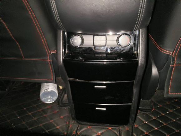 [武汉·粤B] 二手福特锐界2016款 EcoBoost 245 两驱铂锐型 7座