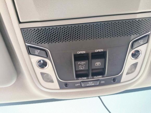 [青岛·鲁B] 二手本田本田CR-V2017款 混动 2.0L 净驰版