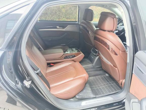 [无锡·苏B] 二手奥迪奥迪A82016款 A8L 45 TFSI quattro豪华型