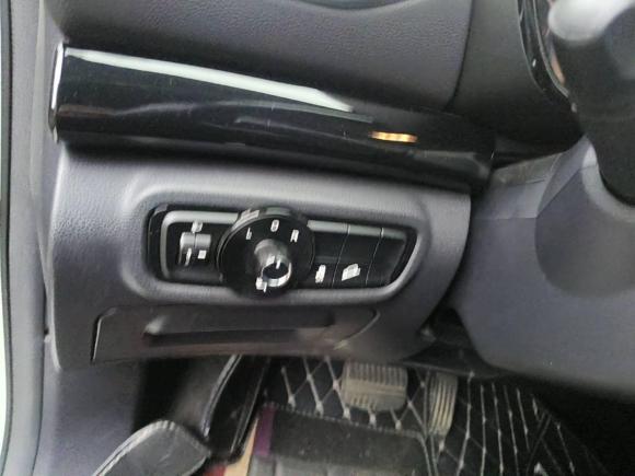 [成都·川A] 二手广汽传祺传祺GS42018款 235T 自动两驱豪华智联百万纪念版