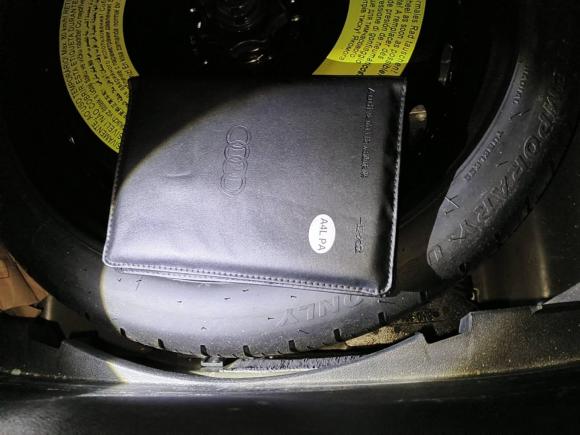 [宁波·浙B] 二手奥迪奥迪A4L2022款 40 TFSI quattro RS套件燃速型