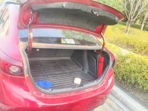 [杭州·苏A] 二手马自达马自达3 昂克赛拉2014款 三厢 2.0L 自动旗舰型