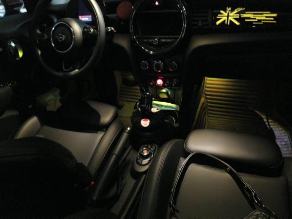 [南京·苏A] 二手MINIMINI2021款 1.5T COOPER 经典派 五门版