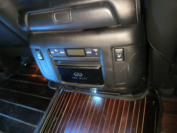 [嘉兴·浙F] 二手英菲尼迪英菲尼迪QX802016款 5.6L 4WD