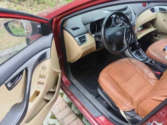 [南通·苏F] 二手现代朗动2012款 1.6L 自动尊贵型