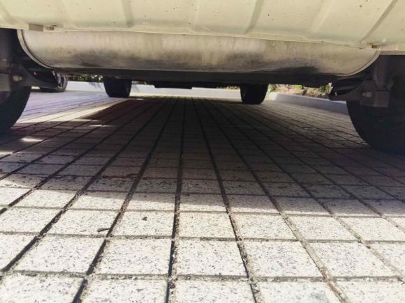 [无锡·苏J] 二手一汽森雅R72017款 1.6L 自动智能型