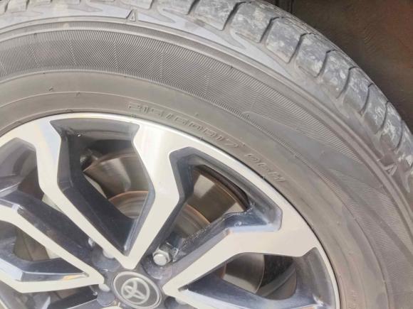 [南京·苏A] 二手丰田锋兰达2022款 2.0L CVT豪华版