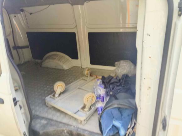 [杭州·浙A] 二手东风御风御风EM262023款 标准版 41.472kWh 河南锂动