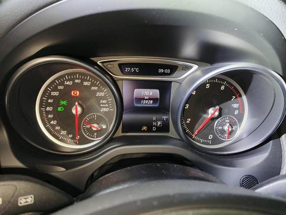 [武汉·鄂A] 二手奔驰奔驰GLA2017款 GLA 200 时尚型