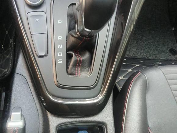 [湖州·浙E] 二手福特福克斯2017款 1.5T CTCC 白黑限量版