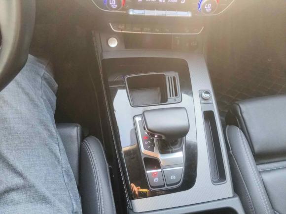 [义乌·浙G] 二手奥迪奥迪Q5L2022款 40T 豪华动感型