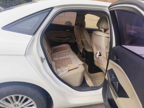 [南京·苏A] 二手福特福睿斯2015款 1.5L 手动舒适型