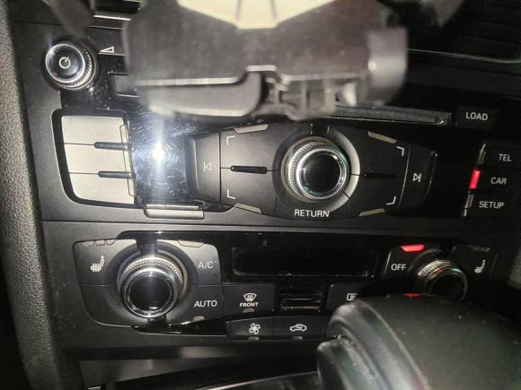 [成都·川A] 二手奥迪奥迪A4L2016款 35 TFSI 典藏版 自动标准型