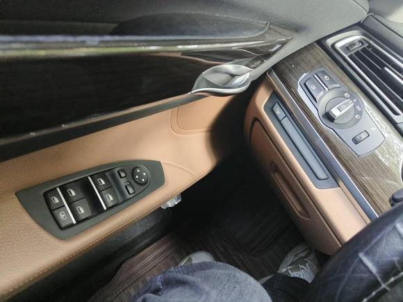 [苏州·苏J] 二手宝马宝马7系2014款 730Li 臻享型