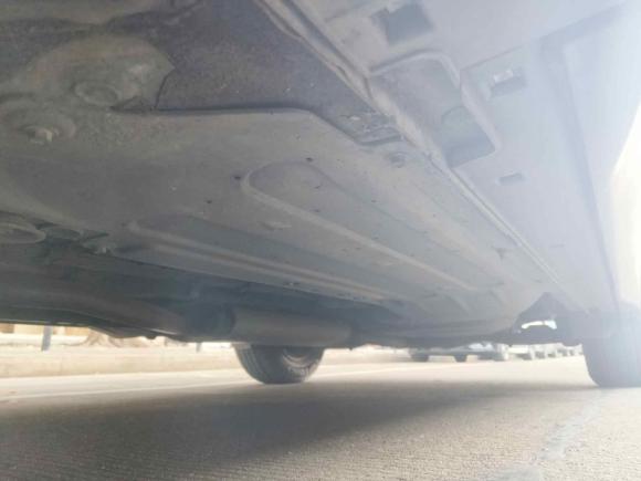 [广州·粤A] 二手现代胜达2013款 2.4L 自动两驱智能型