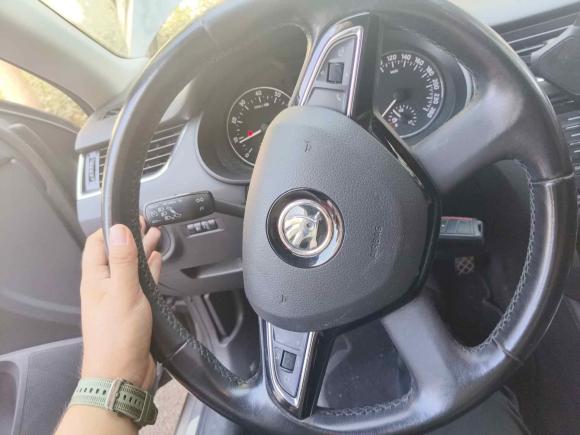 [上海·沪D] 二手斯柯达明锐2016款 1.6L 自动智行版