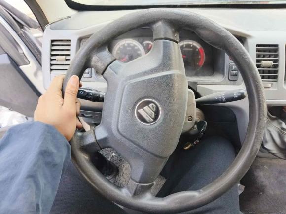 [南通·苏F] 二手福田风景G92016款 2.4L商运版长轴4G69