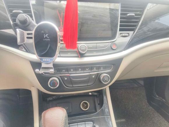 [青岛·鲁B] 二手别克威朗2015款 三厢 15S 自动领先型