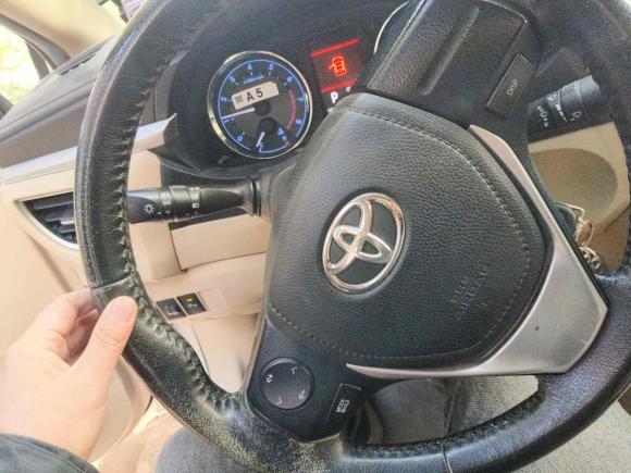 [上海·沪A] 二手丰田卡罗拉2014款 1.6L CVT GL-i真皮版