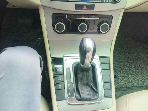 [武汉·鄂A] 二手大众迈腾2012款 改款 1.8TSI 领先型