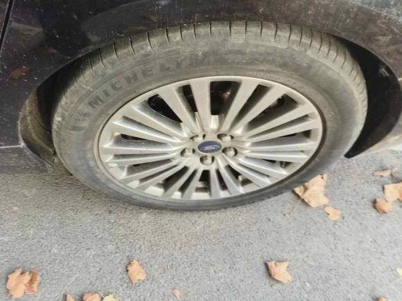 [青岛·鲁U] 二手福特金牛座2015款 EcoBoost 245 豪华型