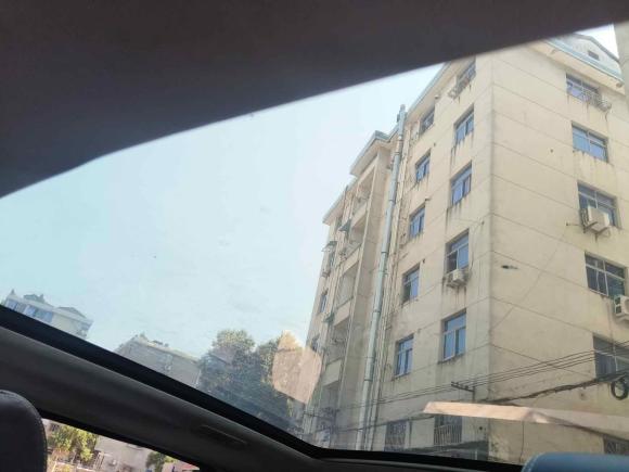 [杭州·赣E] 二手路虎揽胜极光2012款 2.0T 5门耀致版