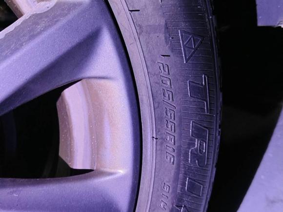 [无锡·苏B] 二手宝骏宝骏RC-52020款 1.5L 手动智耀精英型