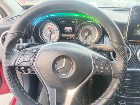 [青岛·鲁B] 二手奔驰奔驰GLA2016款 GLA 200 动感型