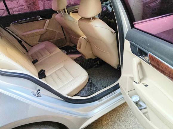 [济南·鲁A] 二手大众朗逸2013款 1.4TSI DSG豪华版