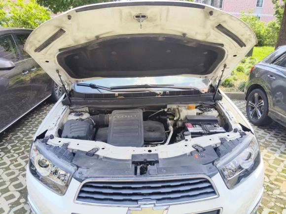 [上海·沪D] 二手雪佛兰科帕奇2015款 2.4L 两驱城市版 7座