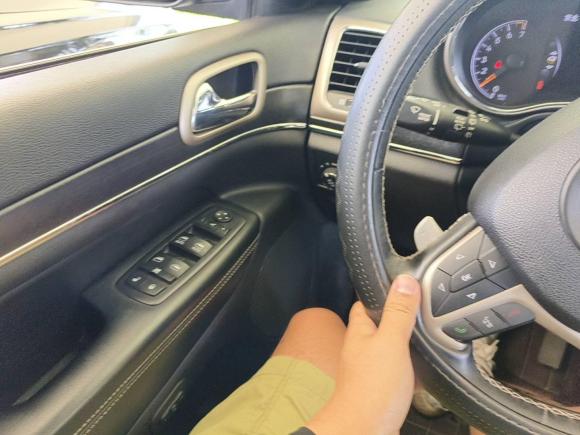 [南通·苏F] 二手Jeep大切诺基2016款 3.0L 舒享导航版