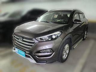 现代途胜2015款 1.6T 双离合两驱智能型