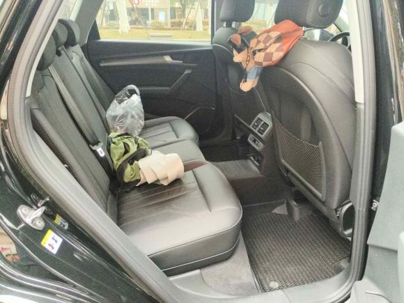 [南京·苏A] 二手奥迪奥迪Q5L2022款 40T 时尚动感型