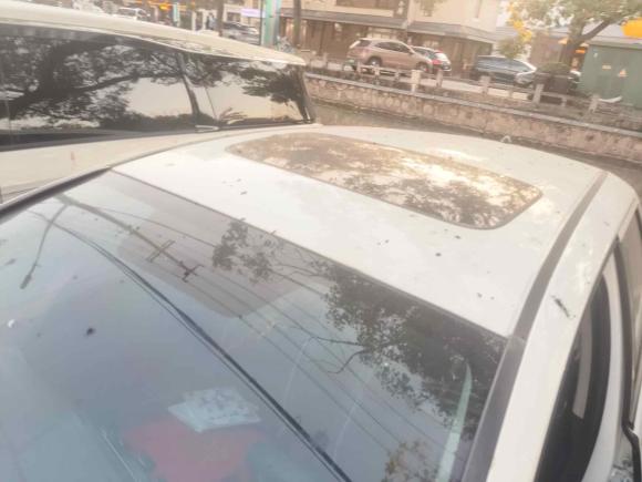 [上海·苏K] 二手本田飞度2016款 1.5L LXS CVT舒适天窗版