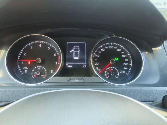 [武汉·鄂A] 二手大众高尔夫2017款 1.6L 自动舒适百万辆纪念版